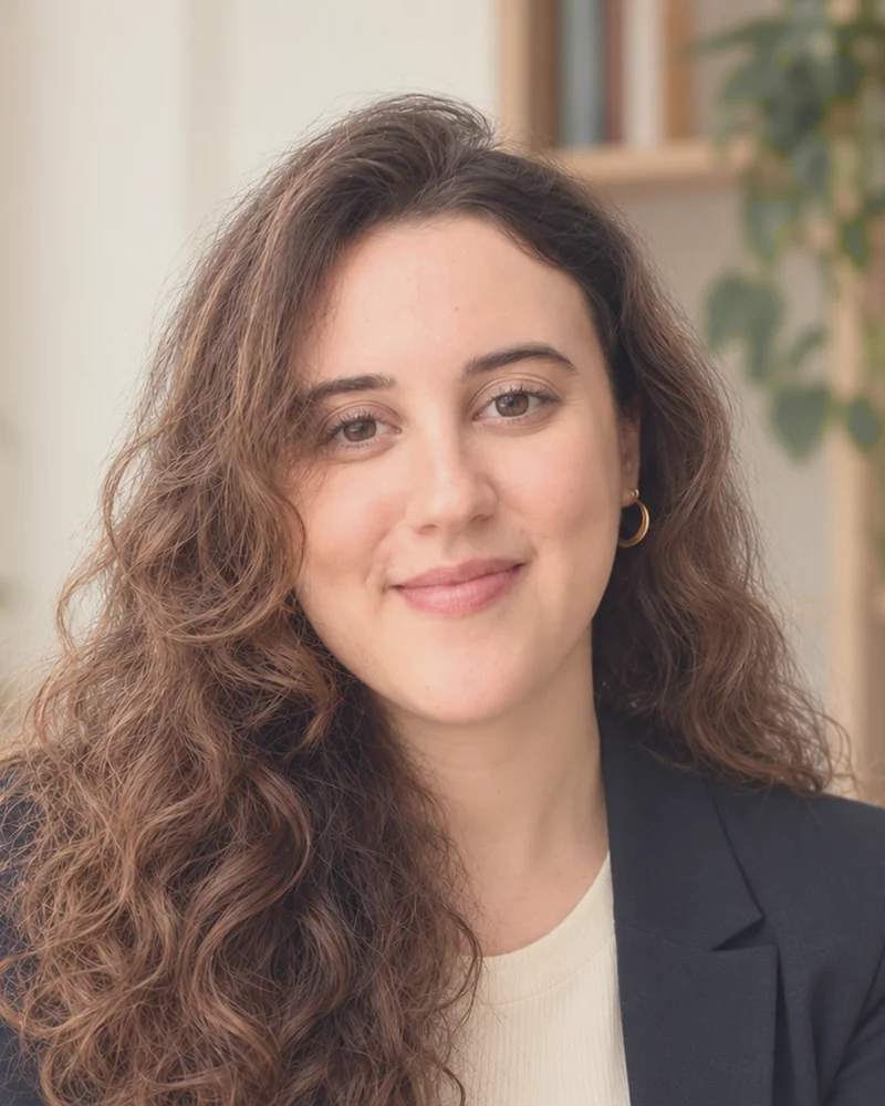 Klinik Psikolog Gizem Vardarlı'nın portresi